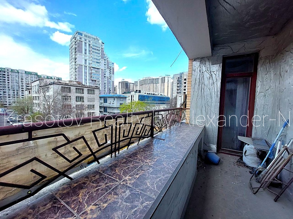 продажа трехкомнатной квартиры номер A-173728 в Приморском районе, фото номер 27